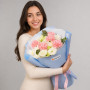 Букет из диантуса, хризантем и эустомы «Пудра» — вид 2